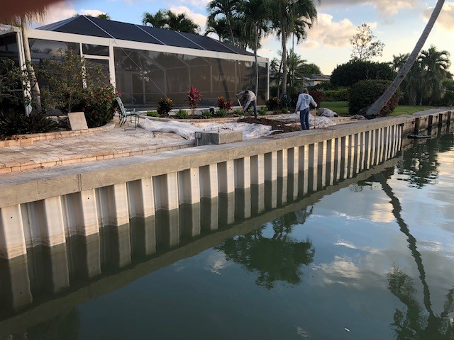 Vinyl seawall {{brizy_dc_image_alt imageSrc=